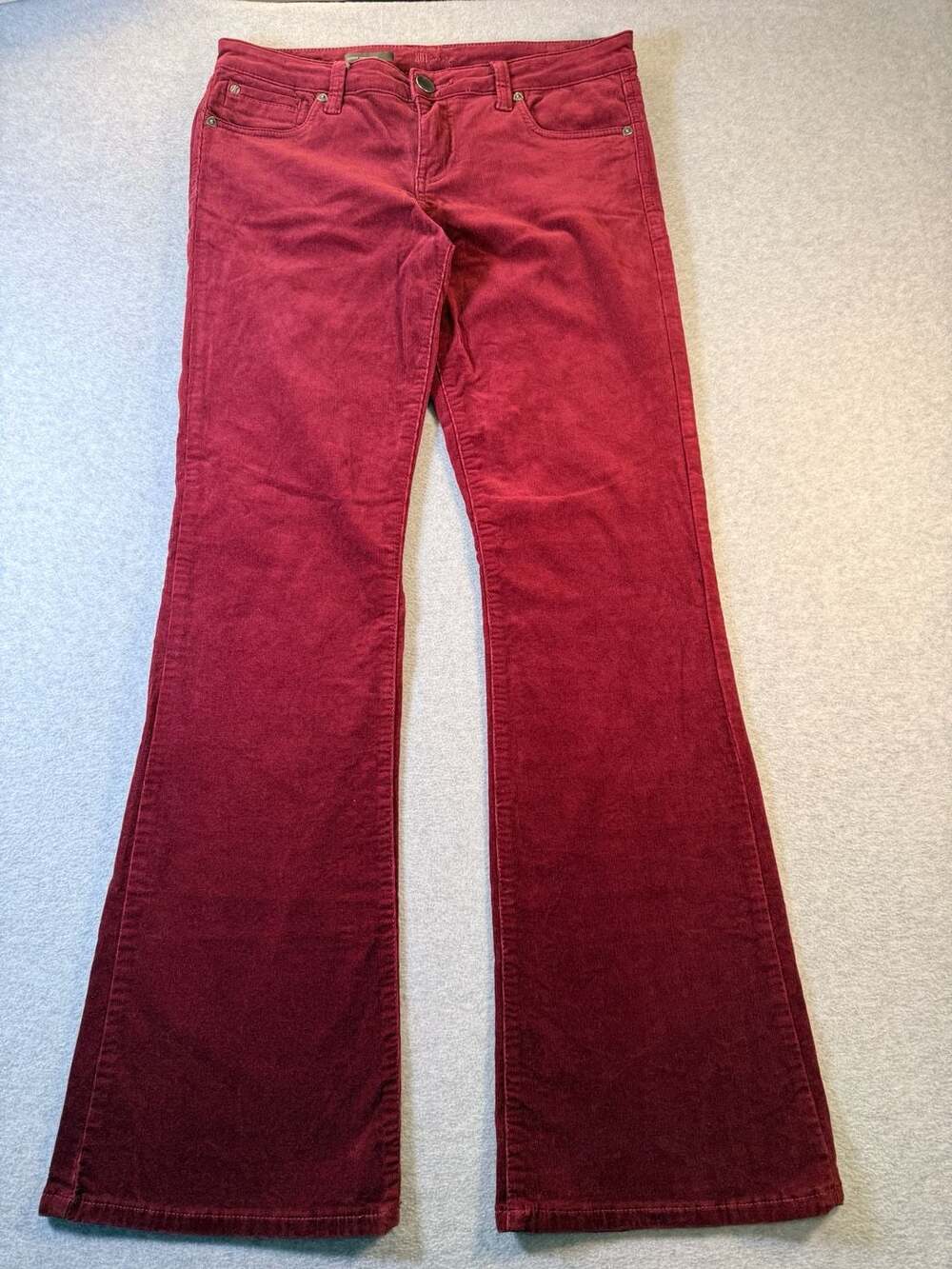 KUT from the Kloth Karen Baby Bootcut Corduroy Pants Burgundy Size 8